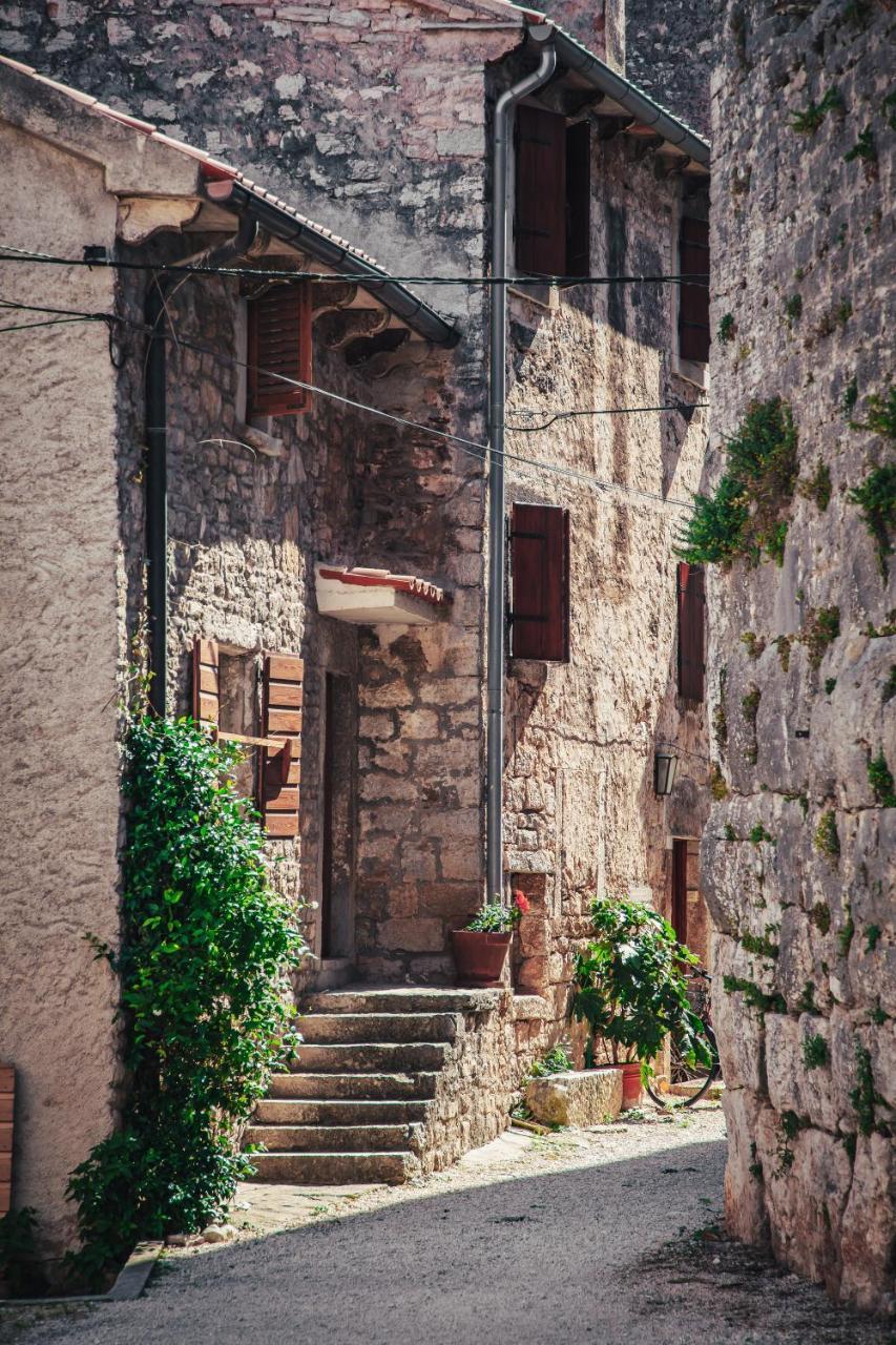 Mon Perin Castrum - Apartman Valentina Bale Exterior foto